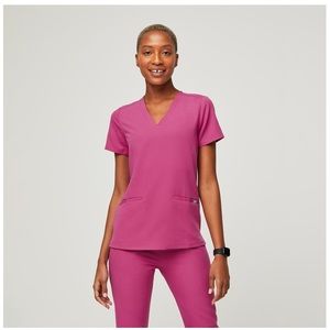 Figs Casma Three Pocket Scrub top